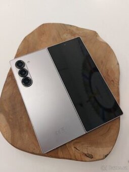 SAMSUNG Z FOLD 6