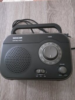 Přenosný radiopřijímač