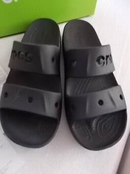 PERFEKTNÍ PANTOFLE CROCS VEL 38 100%STAV