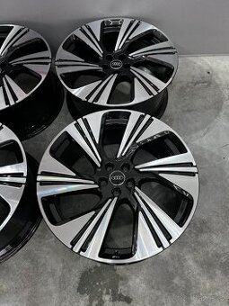 Audi q7,q8, etron r22 - 1