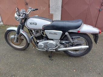 Norton Comando 750