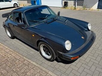 Porsche 911 Carrera 3.2 Coupé G50 z roku 1987
