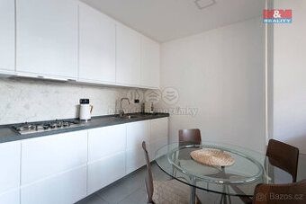 Pronájem bytu 3+1 95 m2 v Ostravě, ul. Čs. legií