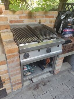 Prodám profesionální plynový gril Fagor - 1