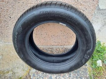Prodám 4 ks letních pneu zn. Bridgestone Turanza 205/60 R16