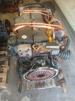 Man tgl 8.180 motor