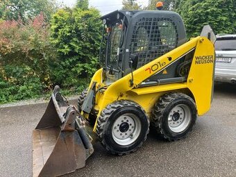 Prodám smykový nakladač Wacker Neuson 701s bobík