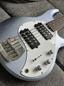 Baskytary Cort , Squier, Ibanez, SX 4 a 5  i p