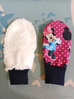 Softshellové rukavice s beránkem - 1