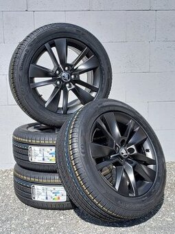 Pěkná nová letní orig alu Škoda Karoq 215/55/17