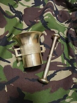 Starožitný mosazný velký hmoždíř, sčíslovaný Luxusní stav