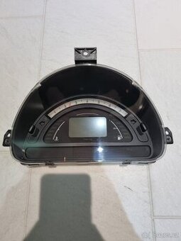 Otáčkoměr tachometr Citroen C3 P9645994280B 01