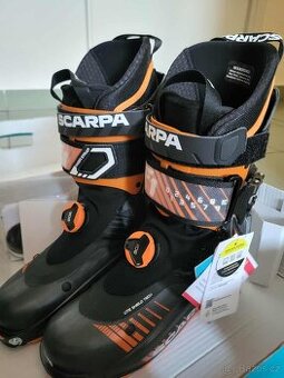 Skialpové boty Scarpa F1 LT