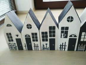 Dřevěné domečky dekorace