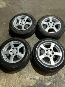 Alu kola R15 5x114,3 letní pneu NEXEN 185/65/15