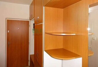 Prodej bytu 3+1 v Orlové, na ul. Kpt. Jaroše