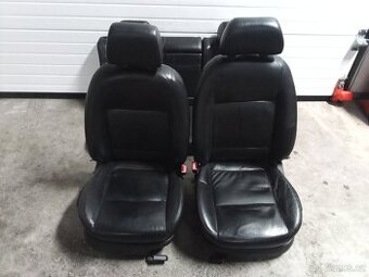 Škoda Octavia 1 kompletní kožené sedačky černá kůže