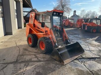 smykem řízený nakladač LOCUST 753 power speed+