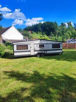 Dlouhodobě pronajmu celoroční karavan s pozemkem - 1