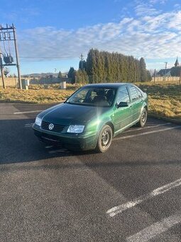 Vw Bora 1.6i 77 kW r.v 1999 dovoz DE
