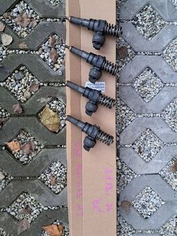 Vstřiky 1,9 tdi 74kw Bosch plně funkční sada