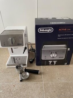 Kavovar De Longhi ECP 33.21.W