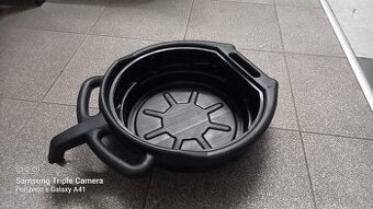 Plastová nádoba na vyjetý olej