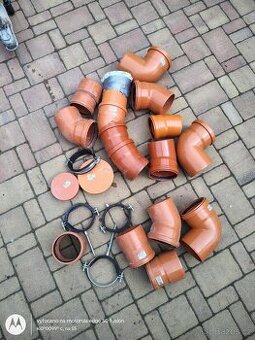 Kanalizační potrubí KG