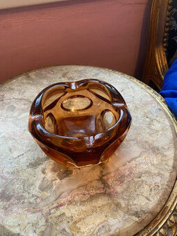 Hutní sklo - popelník