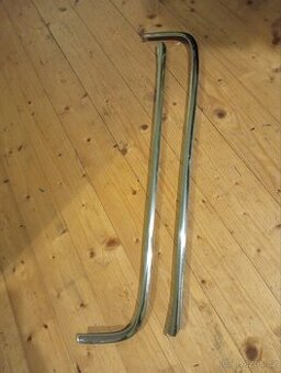 Mercedes w124 kombi lišty zadního nárazníku