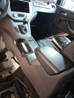 Loketní opěrka z ford kuga mk1