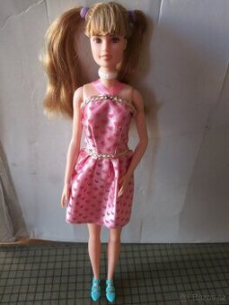 Panenka Barbie dva culíky