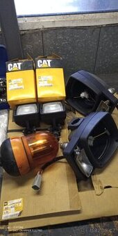 Chat 442D