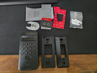 SwitchBot Keypad Vision