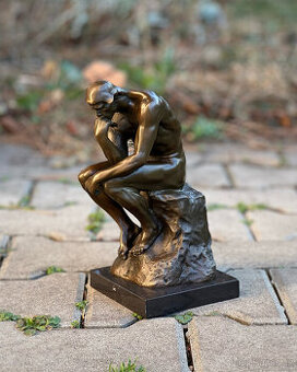 Bronzová soška Myslitel replika Rodin bronz dárek filozofie