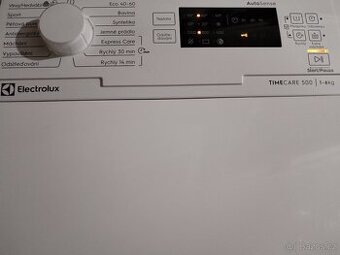 pracka vrchem plnena