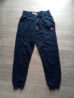 Chlapecké tepláky vel. 146/152