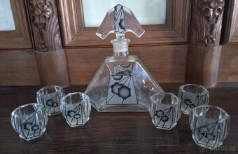 art deco likérová souprava karafa+6 panáků, 20. léta