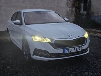 Skoda Octavia 2022 1.5i 16000km