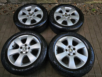 ALU letní kola Lyra ori Škoda 5x112 Octavia II R16