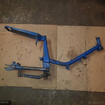 Babetta 207 - Rám se štítkem - původní lak rv. 1982