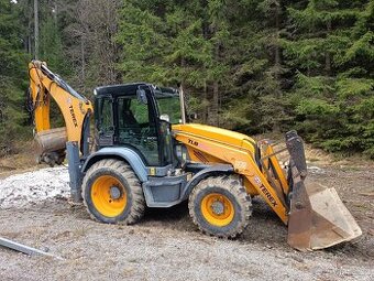 Traktorbagr Terex tlb 890