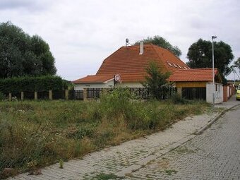 Prodej stavebního pozemku 540 m², Praha 10 - Dubeč