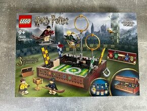 LEGO® Harry Potter™ 76416 Kufřík s famfrpálem - 1
