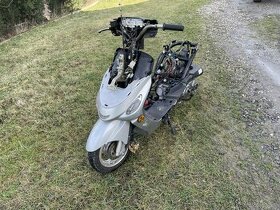 Scooter 50ccm 4t Peugeot