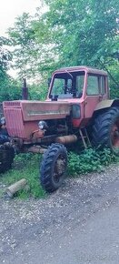 Traktor Bělorus mtz 82