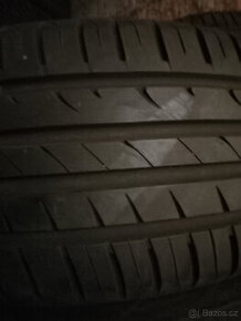 LETNÍ PNEUMATIKY DEZÉN 80 AŽ 90 % PĚKNÉ