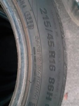 215/45 R16 letní sada pneu 95%