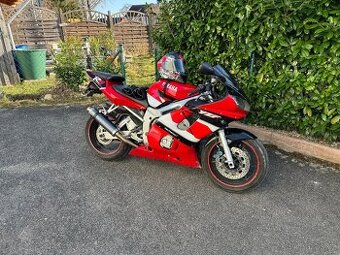 Yamaha r6