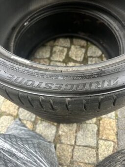 Letní Sada 235/40/19 BRIDGESTONE POTENZA - 1
